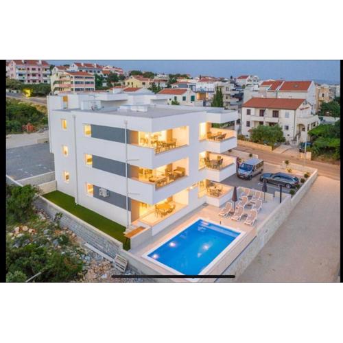 Luxury Apartment Majda with a pool