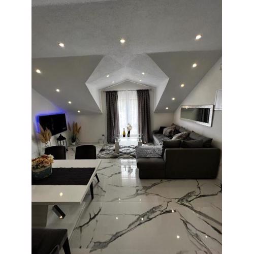Luxury Apartment Megy