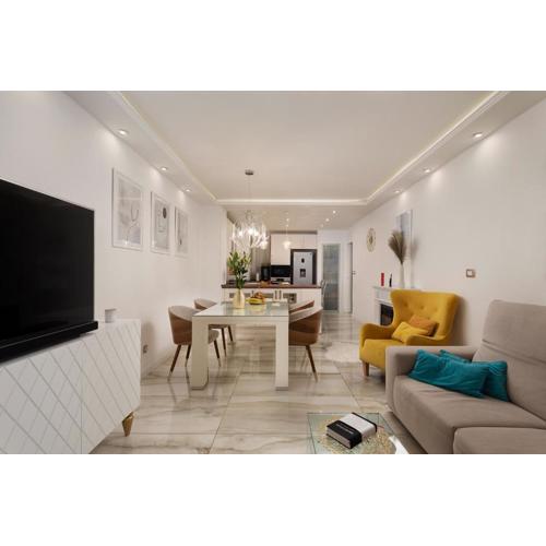 Luxury apartment Oasis - free parking in garage
