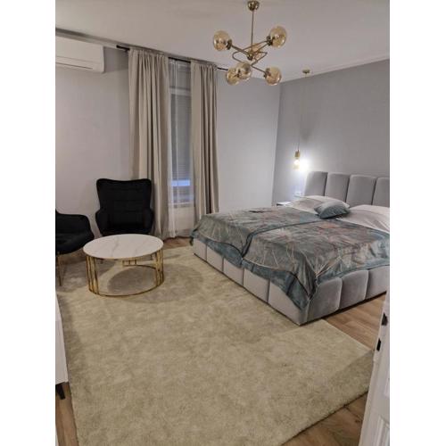 Luxury Apartment Paper