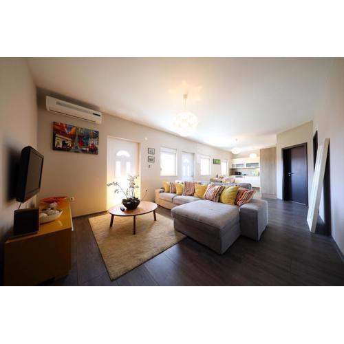 Luxury Apartment RougeMarin