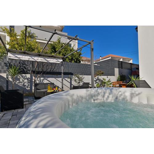 luxury apartment with garden jacuzzi and wellness