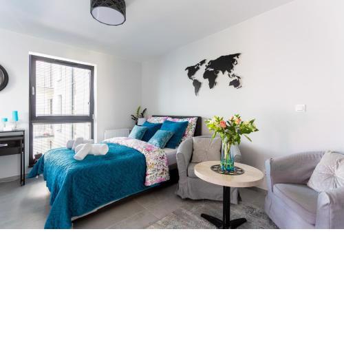 Luxury Apartment with Large Terrace