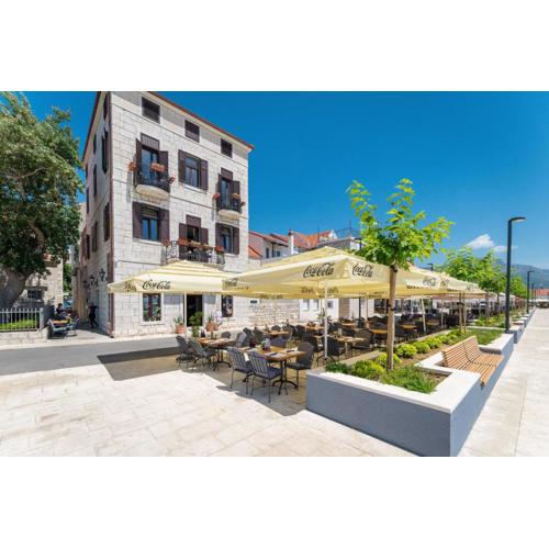 Luxury Apartments Perko