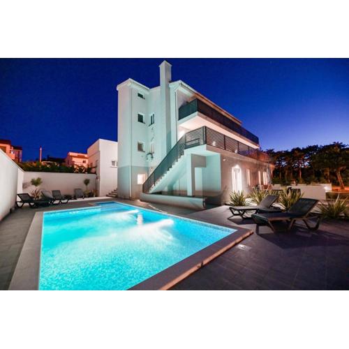 Luxury Apartments Villa Lacrima