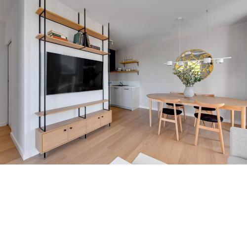Luxury Aura 40 - 5 by Grand Apartments