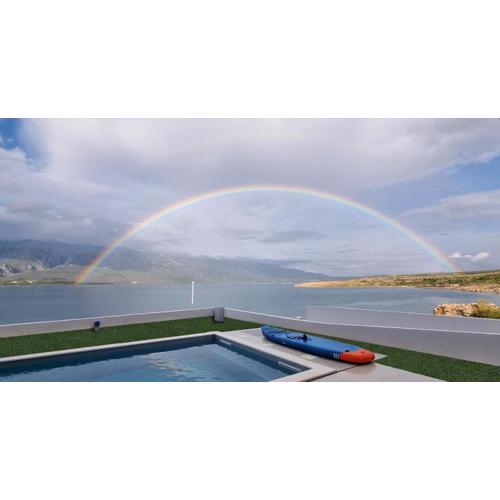 Luxury Beach Apartment Adria with Private Pool and Sea View