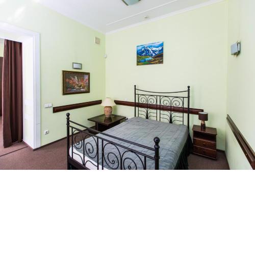 Luxury central two bedroom apartment
