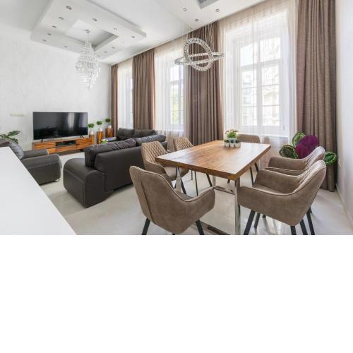 Luxury Dream Home at The Basilica 3BR/2BATH