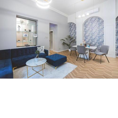 Luxury Gold 2 bedroom apartment