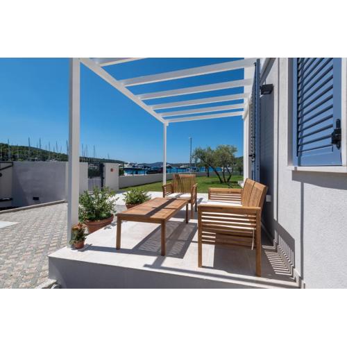 Luxury Seaview Apartment - Sole