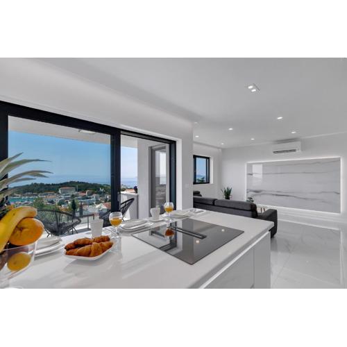 Luxury Seaview apartment Dzenan