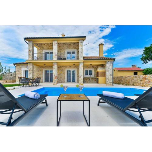 Luxury Stone Villa BANOVI with heated pool