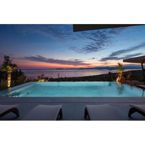 Luxury & Unique Villa Bevel House with sea view