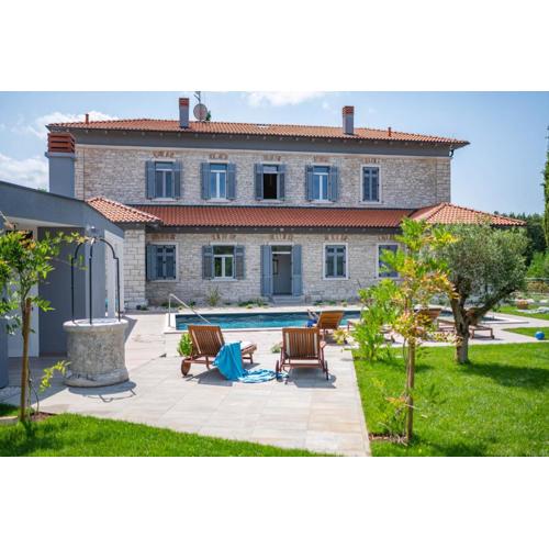 Luxury & Unique Villa Scvola Elementare