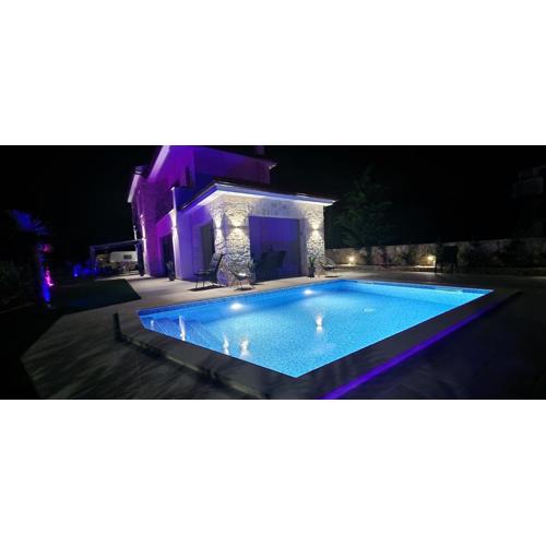 Luxury Villa Aramis