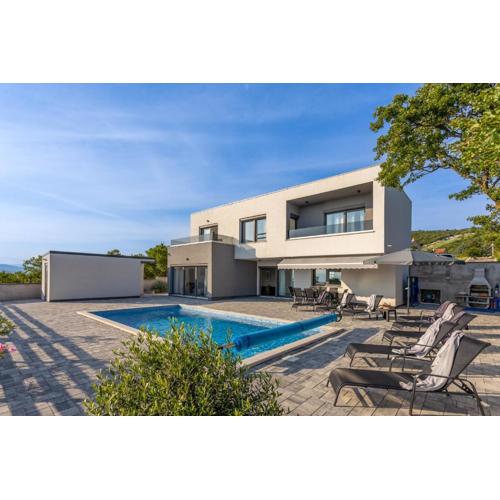 Luxury villa BOREAS with private pool and sea view