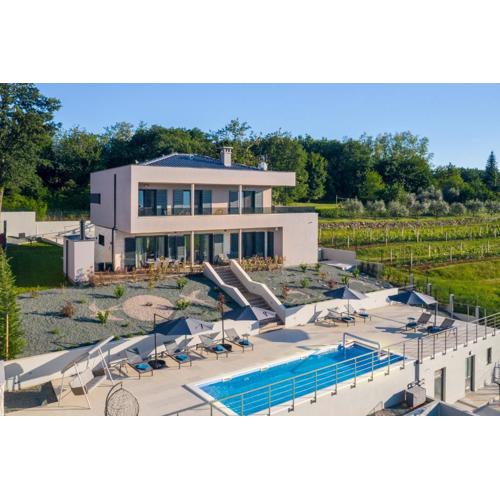 Luxury Villa Callista near Labin with kids playground, fitness and heated pool