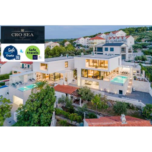 Luxury Villa Complex \