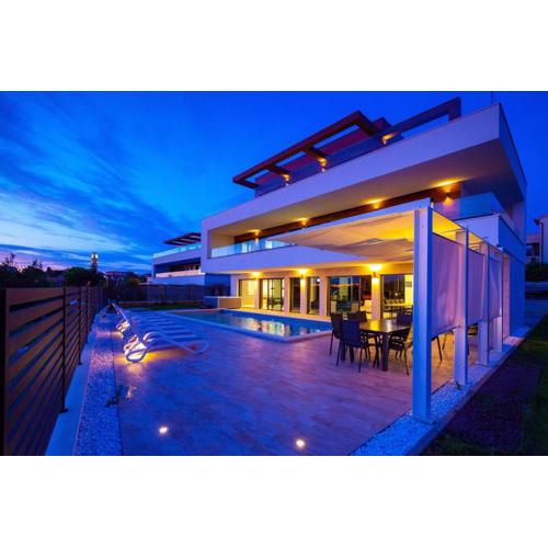 Luxury Villa Eligo with private pool and sea view