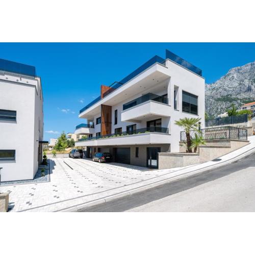 Luxury Villa Helena with Heated Pool