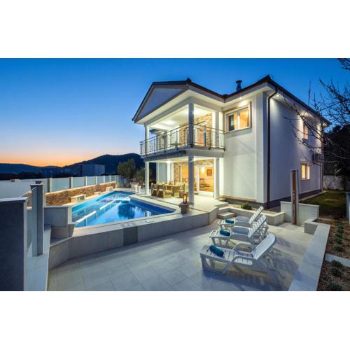 Luxury Villa Ivana