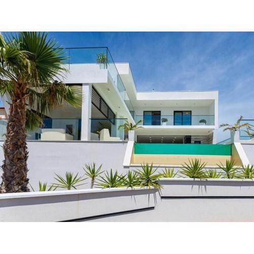 Luxury Villa Michele with heated pool