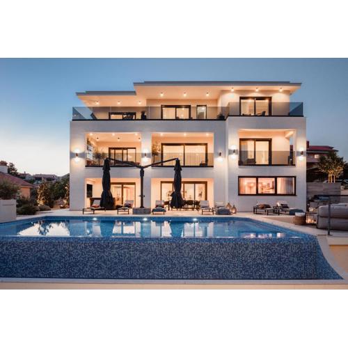 Luxury Villa Mikolina
