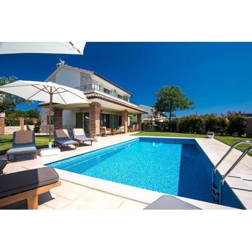 Luxury Villa Nika