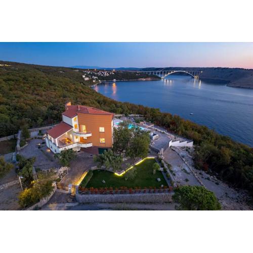 Luxury Villa Oštro with pool & Krk bridge view