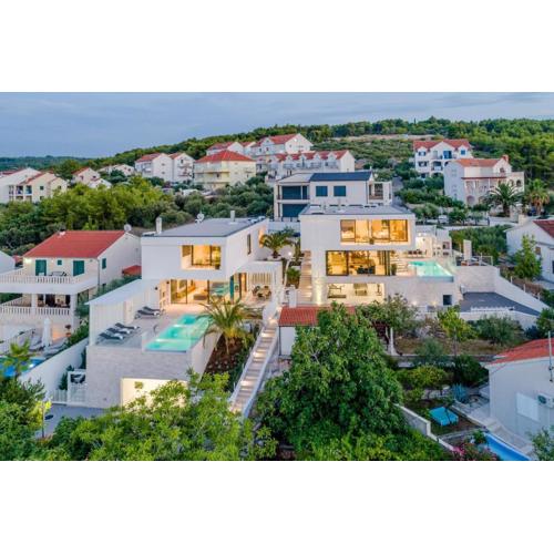 Luxury Villa Pont & Ourea with 2 heated pool