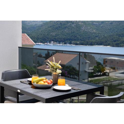 Luxury Villa Salt
