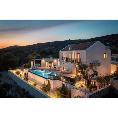 Luxury Villa Sea La Vie with Pool Near Sibenik
