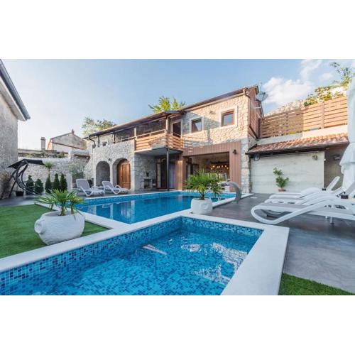 Luxury villa with pool, large garden in the countryside - by TRAVELER tourist agency Krk- ID 2204