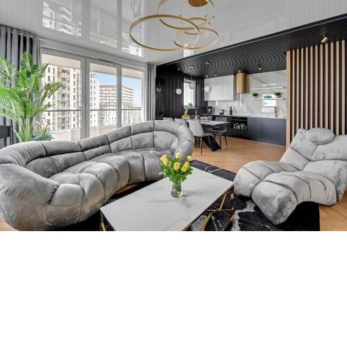 Luxury Voyager - Sea View