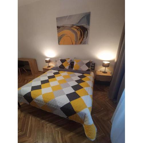 Lviv Meretyna Apartment (між центром і вокзалом)