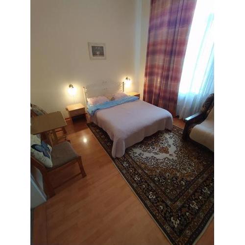 Lviv Rest Zelena