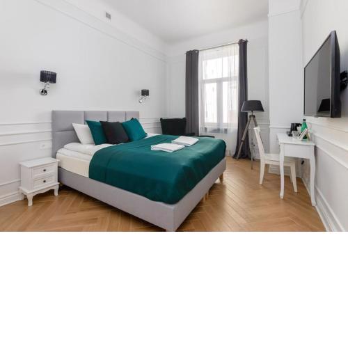 Lwowska 9 by Noclegi Renters