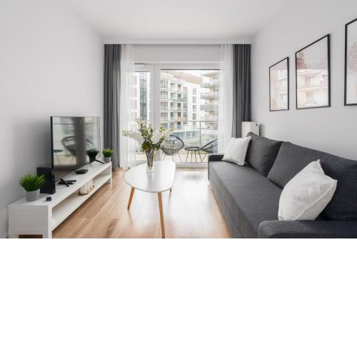 Lwowska Apartment by the Malta Lake Poznań by Noclegi Renters