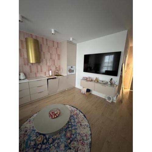 Madame BubbleGum Apartment