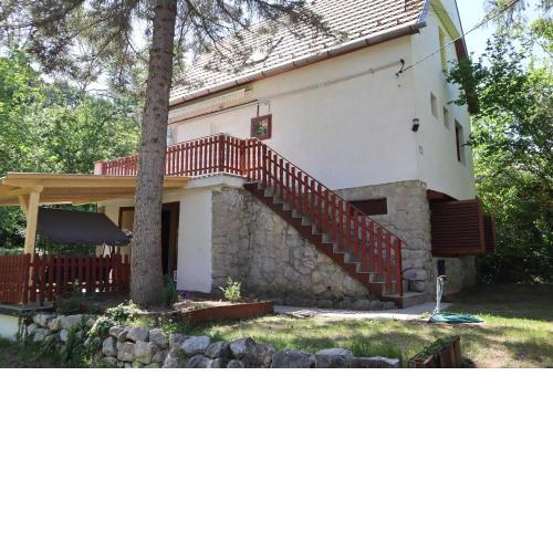 Madárles Vendégház