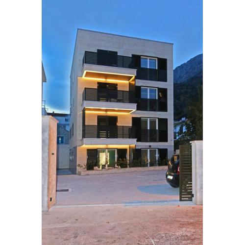 Magic Stone Apartments