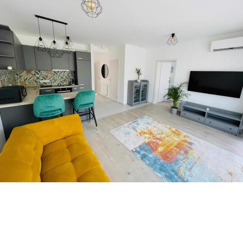 Magnolia GreenTop Apartment