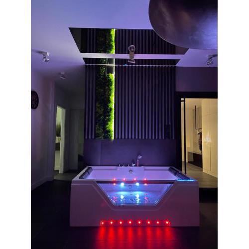 MagSpace River View Jacuzzi Apartment