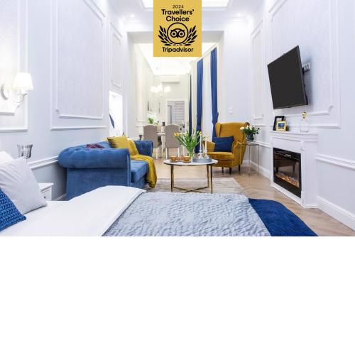 Main Square Apartments