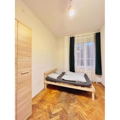 Main Square Rooms