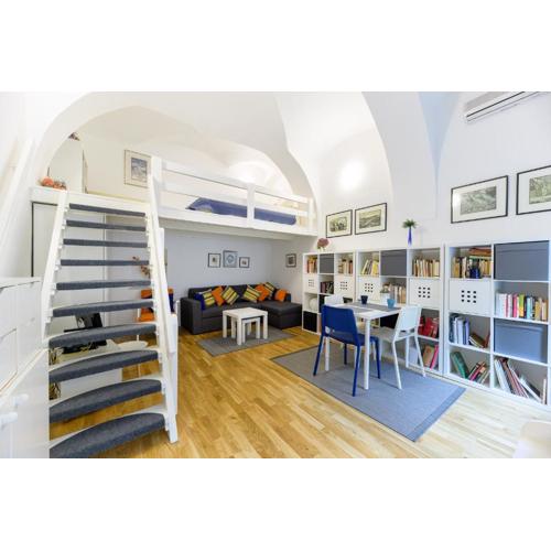 Main Square Studio Mare