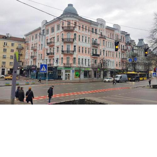 Maison Blanche Kyiv city center