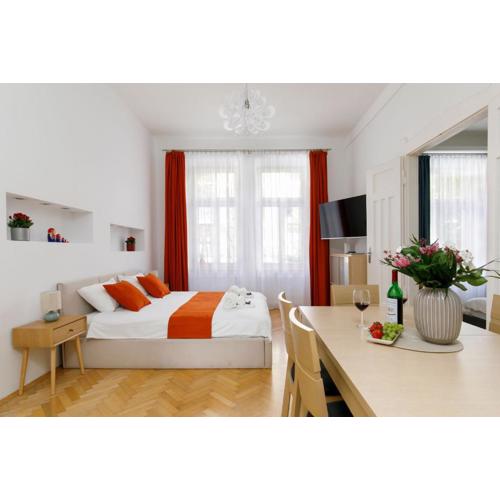 Maison Elégance 3 Bedroom Krakow Old Town Flat