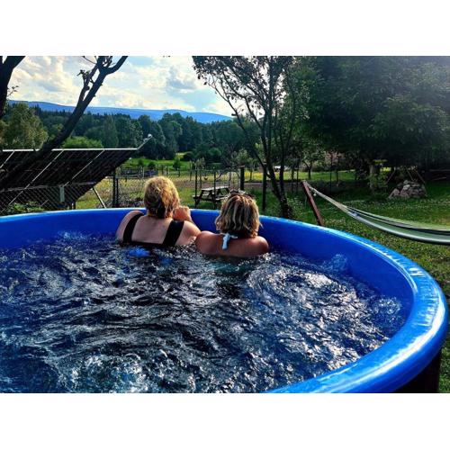 Maja Pokoje z Widokiem kameralna agroturystyka na Pogórzu Izerskim z sauną i jacuzzi